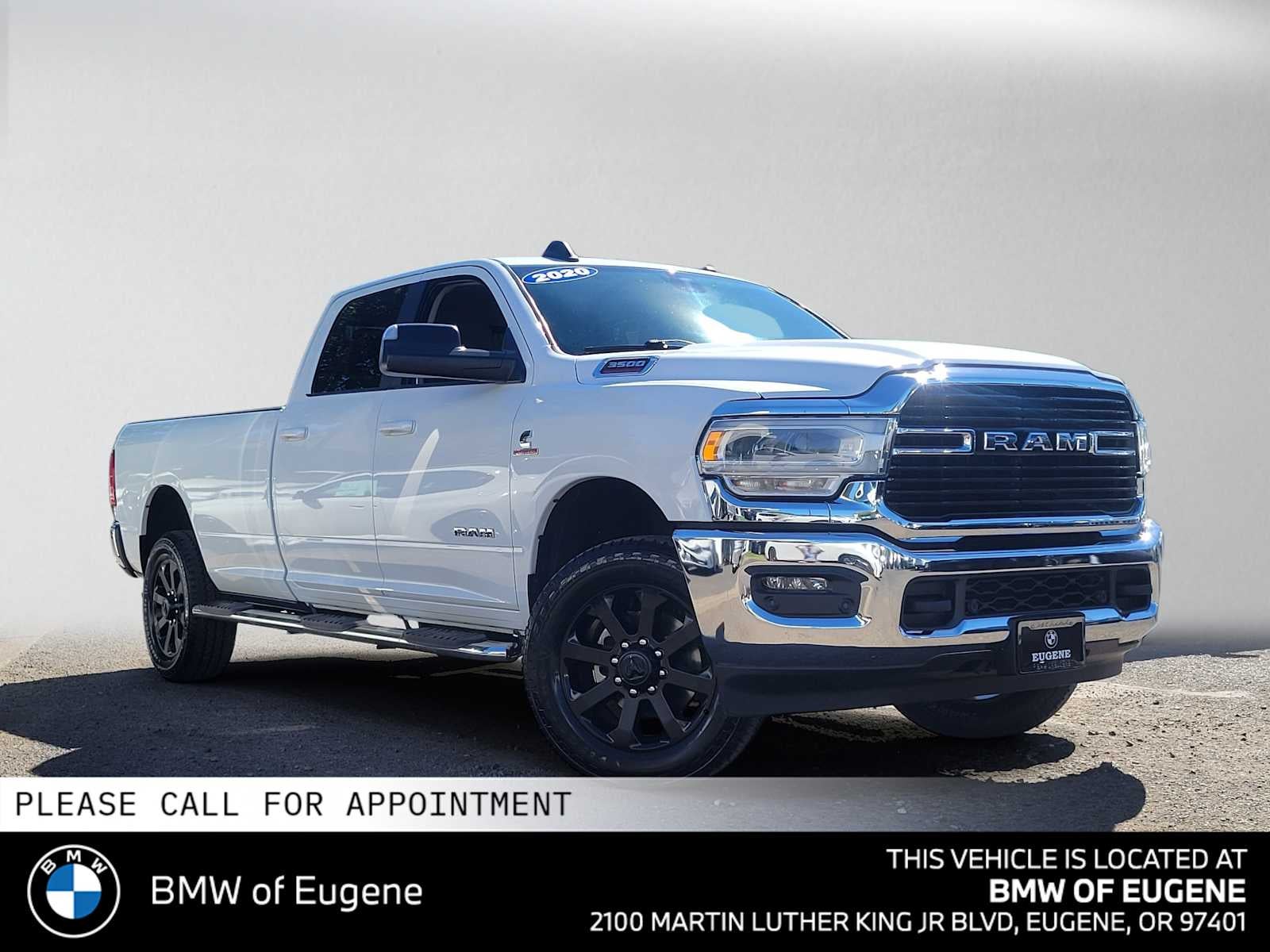 2020 RAM 3500 Big Horn in Bright White Clearcoat — front three-quarter view