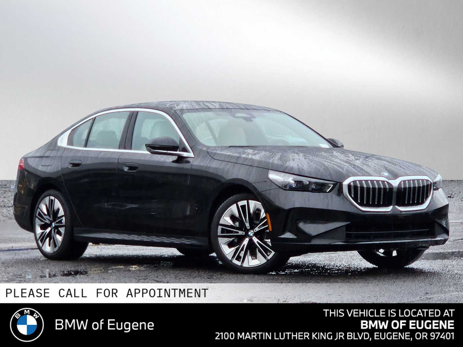 2026 BMW 530i xDrive 530i xDrive in Black Sapphire Metallic — front three-quarter view