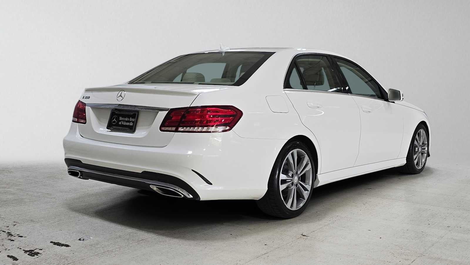 2016 Mercedes-Benz E 350 — rear three-quarter view