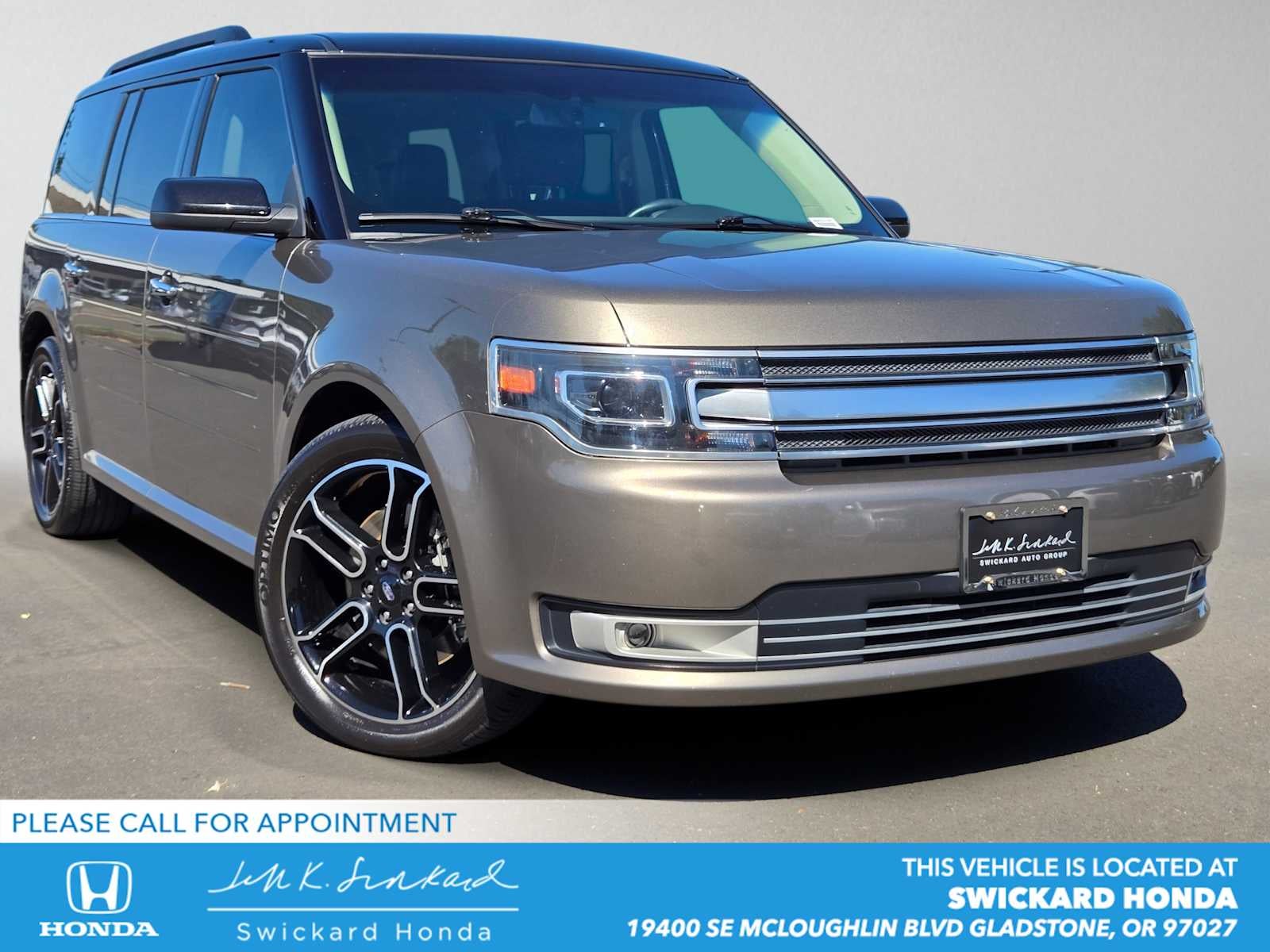 2013 Ford Flex Limited w/EcoBoost in Mineral Gray Metallic — front three-quarter view