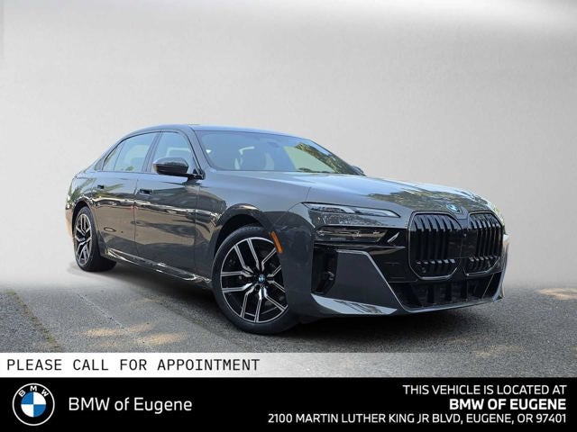 2026 BMW 740i