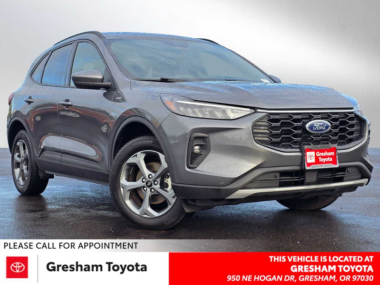 2025 Ford Escape ST-Line Select in Carbonized Gray Metallic — front three-quarter view