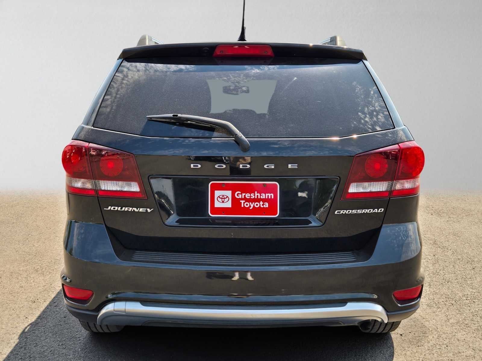 2016 Dodge Journey — detail view