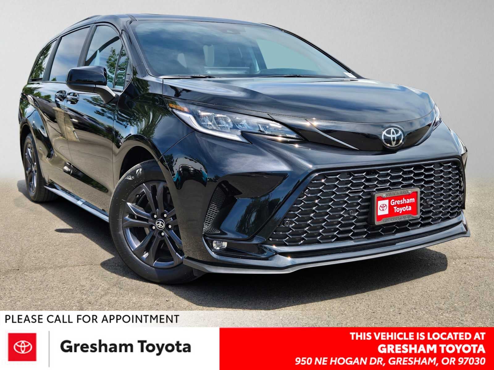2026 Toyota Sienna XSE in Midnight Black Metallic — front three-quarter view