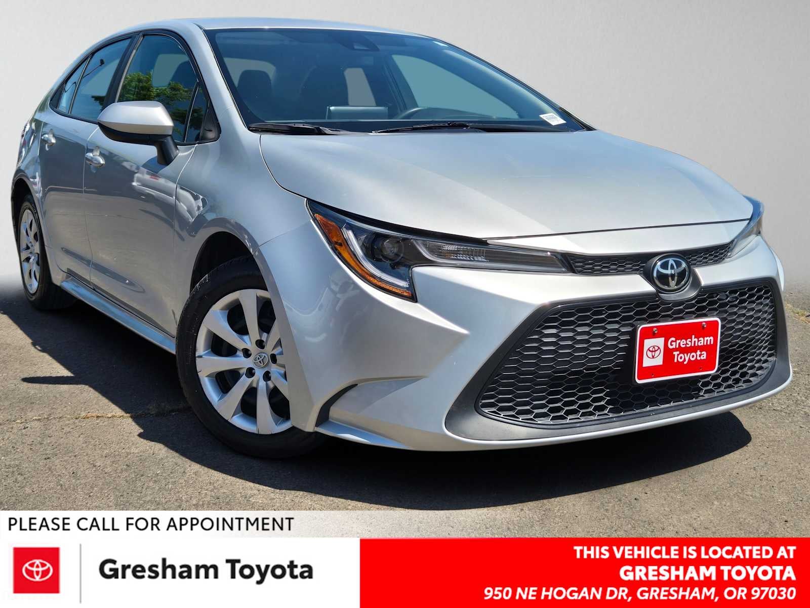 2020 Toyota Corolla LE in Classic Silver Metallic — front three-quarter view